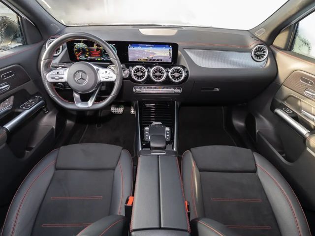 Mercedes-Benz EQA 300 4MATIC