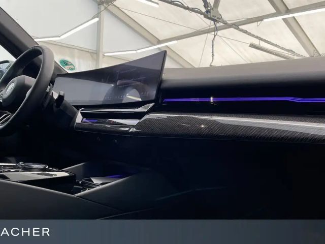 BMW 520 520i M-Sport Sedan