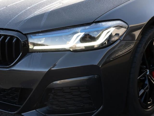 BMW 520 520d M-Sport Touring xDrive