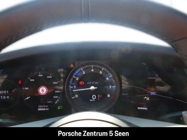 Porsche 992 4 Cabrio Carrera GTS