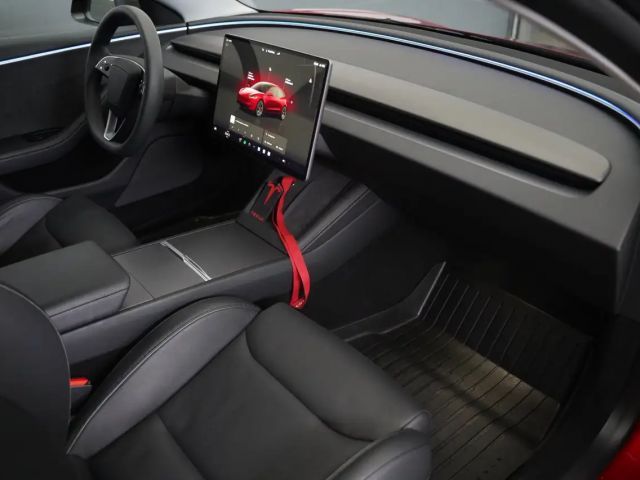 Tesla Model 3 Performance