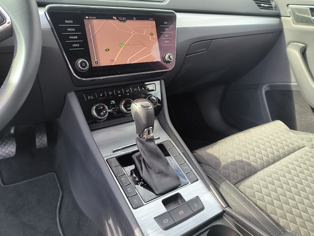 Skoda Superb 2.0 TDI Ambition Combi