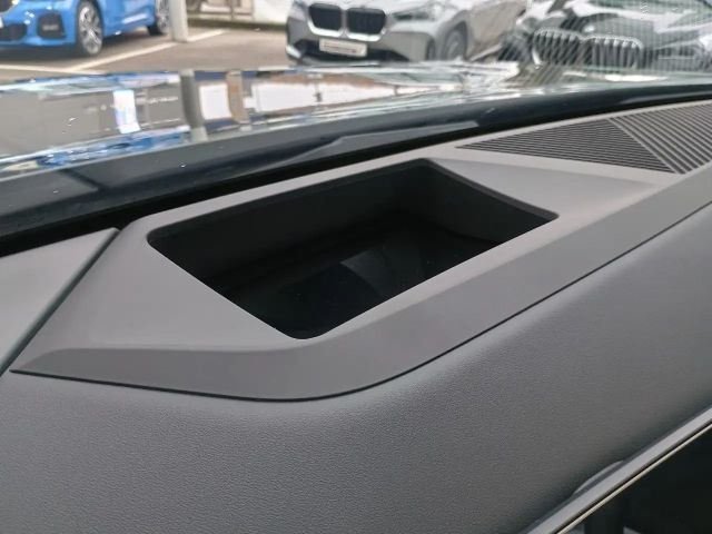 BMW X3 50 AHK/Innovation+Premium/Panorama/HUD/ACC