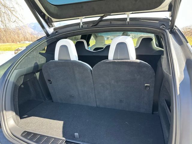 Tesla Model X LongRange neues Model 7 Sitze 22 Zoll AHK