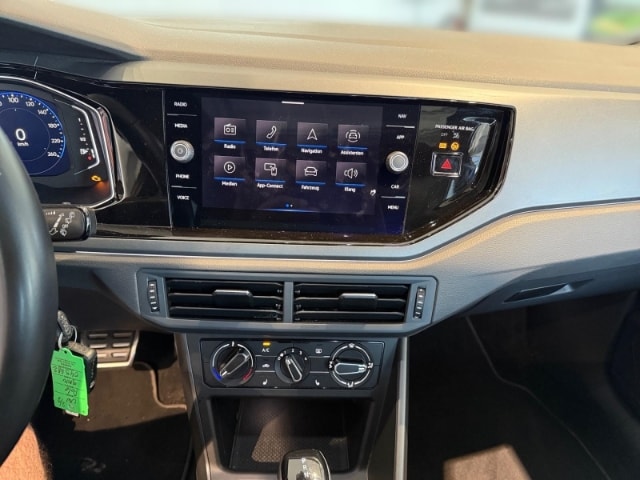 Volkswagen Polo 1.0 TSI DSG IQ.Drive R-Line