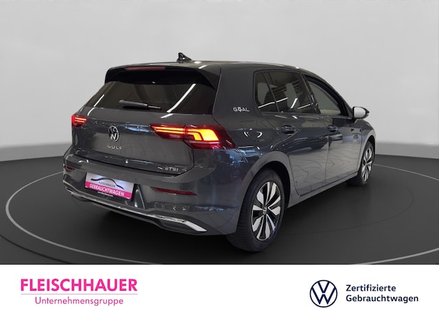 Volkswagen Golf 1.5 eTSI Golf VIII