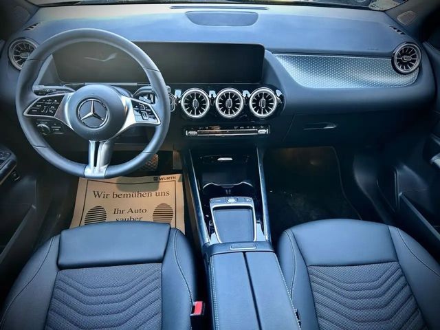 Mercedes-Benz EQA 300 4MATIC