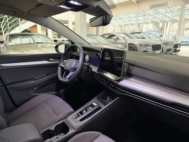 Volkswagen Golf 1.5 eTSI DSG Life