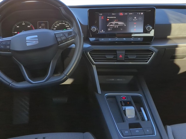 Seat Leon 2.0 TDI DSG Sportstourer Style