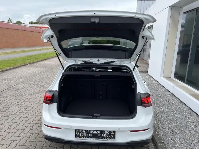 Volkswagen Golf 1.5 eTSI DSG Life