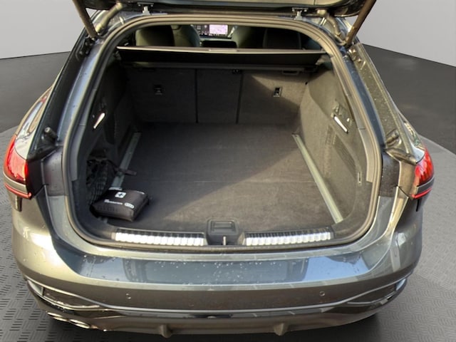 Audi A6 Avant Quattro S-Tronic