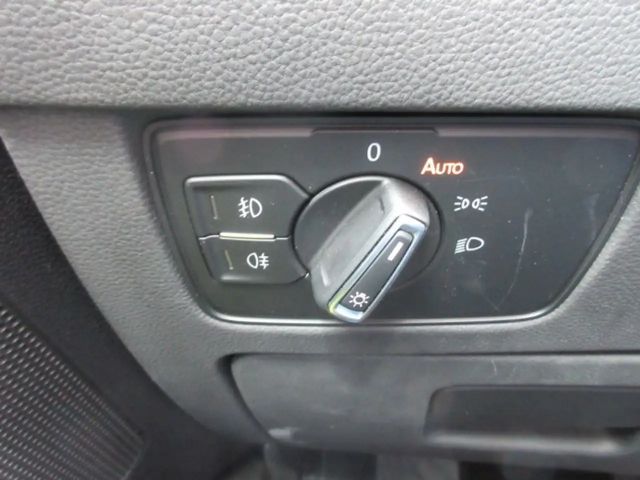 Volkswagen Passat 2.0 TDI Business DSG Variant