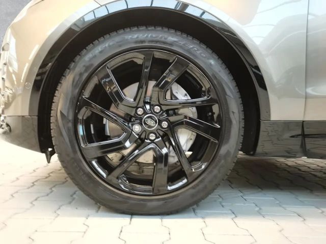 Land Rover Discovery D300 Dynamic SE