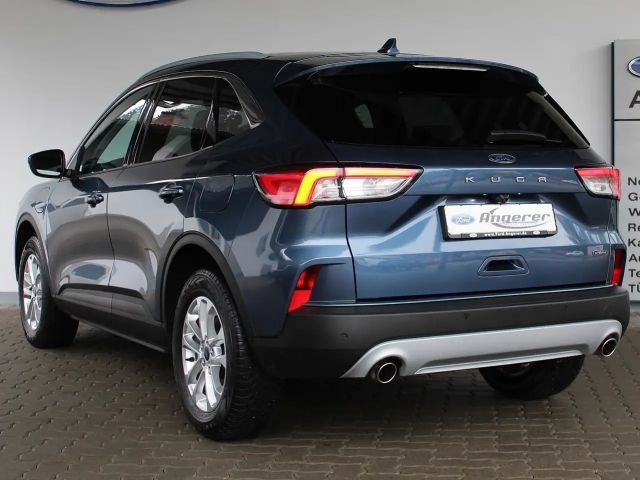 Ford Kuga Plug in Hybrid Titanium
