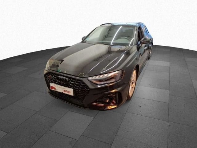 Audi RS4 Avant Quattro