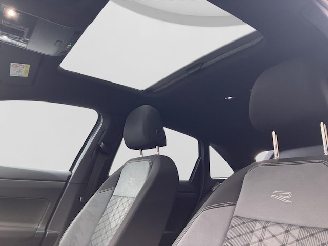 Volkswagen Taigo 1.0 TSI R-Line