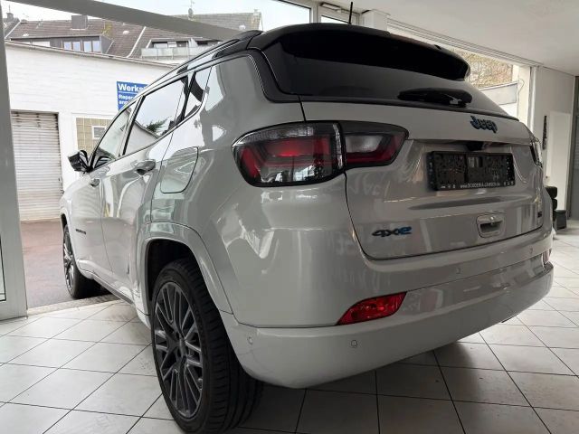 Jeep Compass 4x4 Hybrid