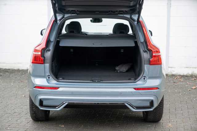 Volvo XC60 AWD Dark Plus T8