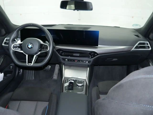 BMW 320 320d M-Sport Touring xDrive