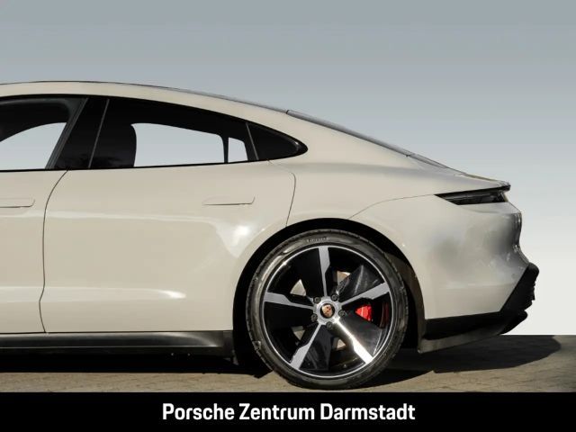 Porsche Taycan 4S