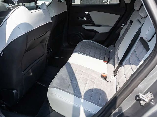 Citroën C4 Hybrid Max