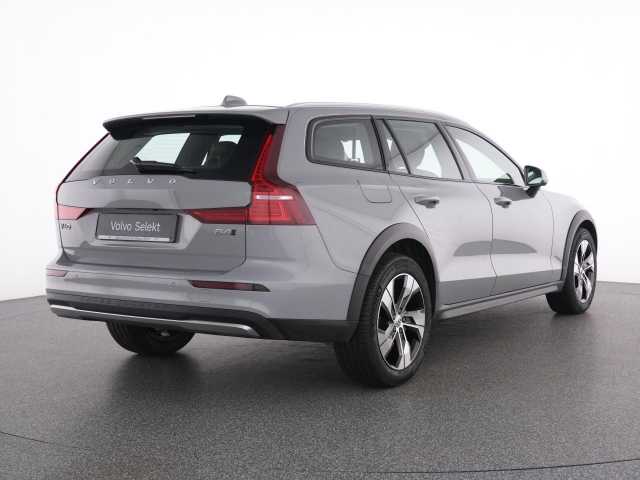 Volvo V60 Cross Country CC