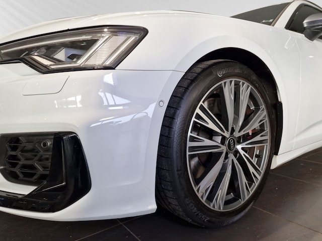 Audi S6 Avant Quattro