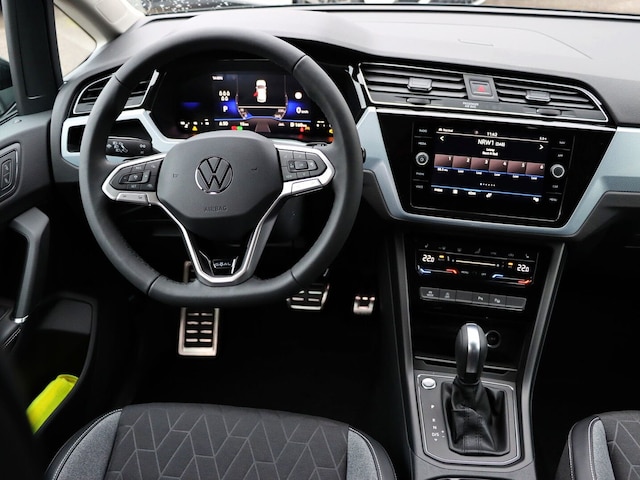 Volkswagen Touran 1.5 TSI DSG