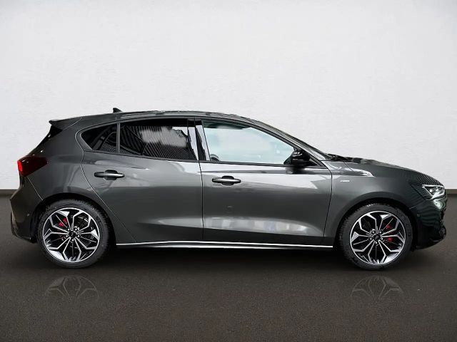 Ford Focus EcoBoost ST Line