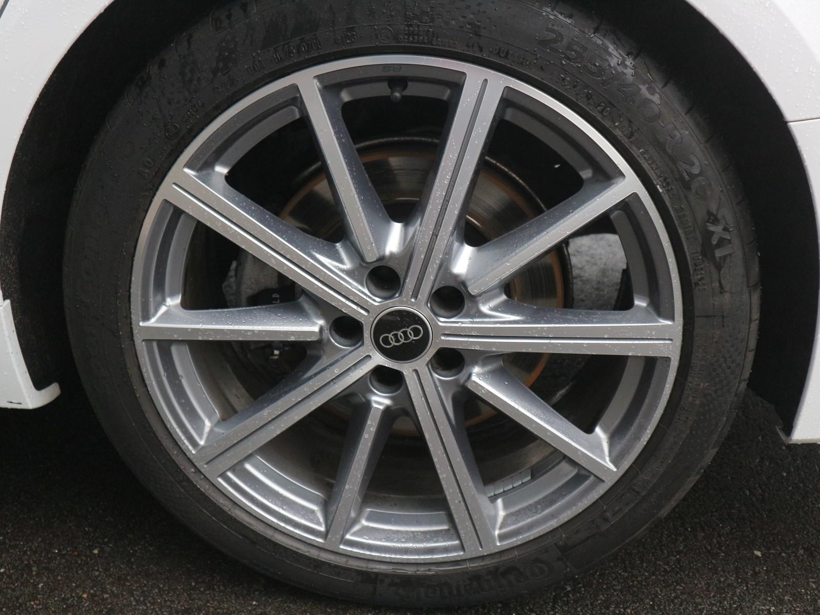 Audi A6 Avant Quattro Sport