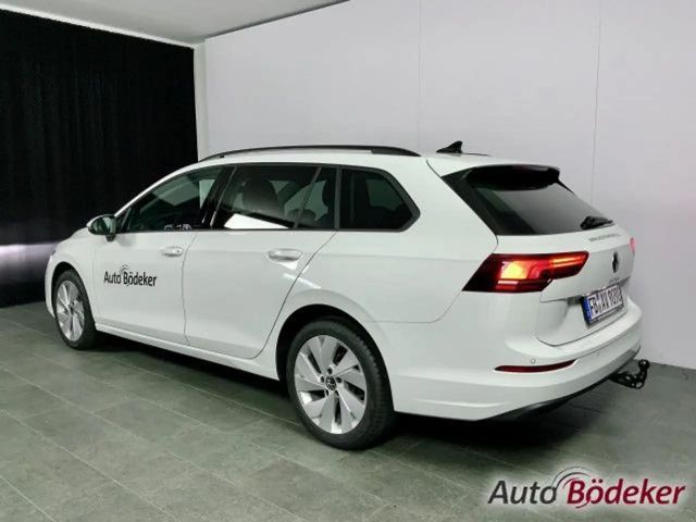 Volkswagen Golf 1.5 TSI Life Variant
