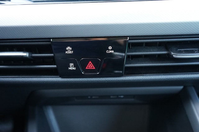 Volkswagen Golf 1.0 TSI Golf VIII