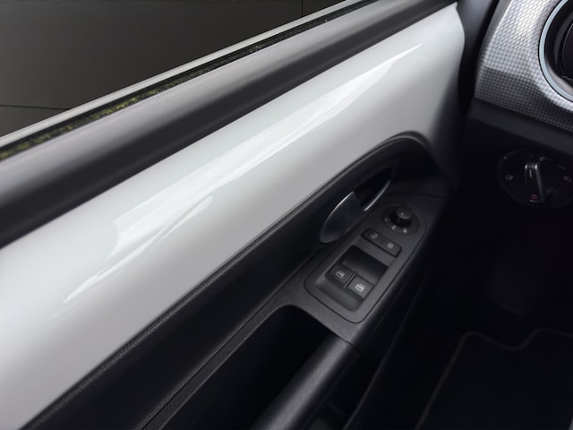 Volkswagen e-up! Plus Style