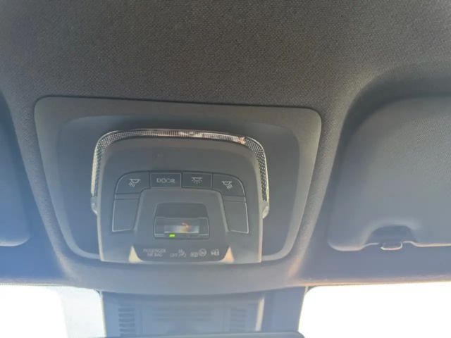 Toyota C-HR Hybride Team D