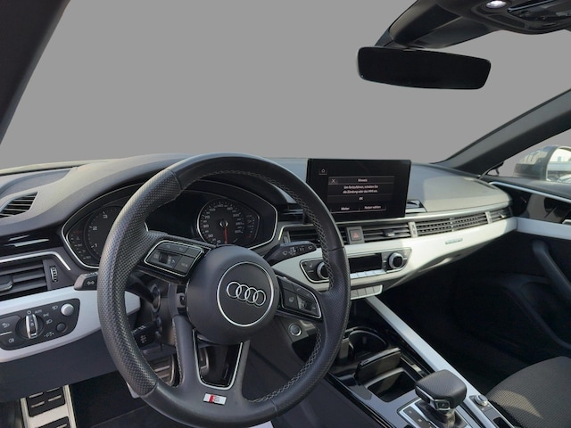 Audi A4 40 TDI Avant Quattro S-Line S-Tronic