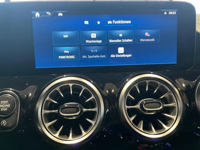 Mercedes-Benz GLA 200 AMG Line