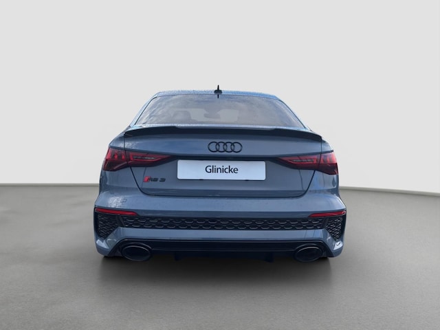 Audi RS3 Quattro S-Tronic Sedan