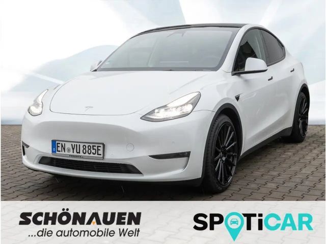 Tesla Model Y AWD Dual Motor Performance
