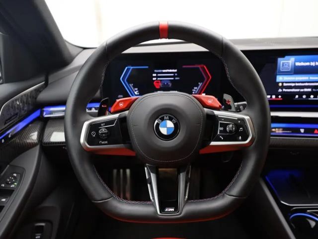 BMW M5 FROZEN DEEP GREY - BOWERS & WI