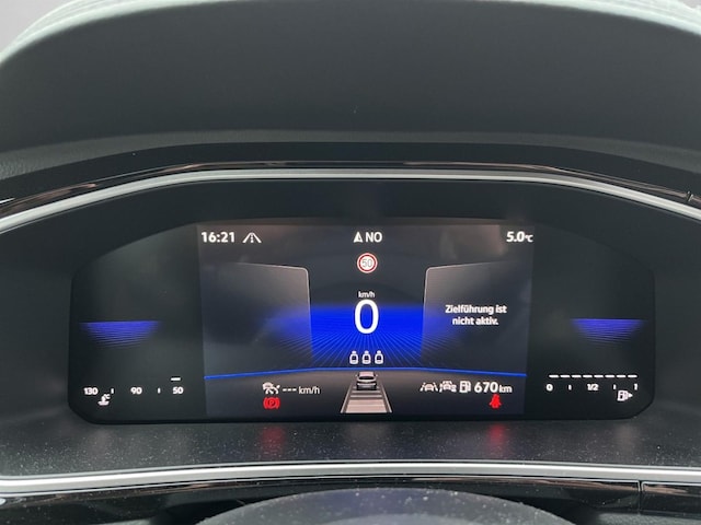 Volkswagen T-Roc 1.0 TSI Plus R-Line