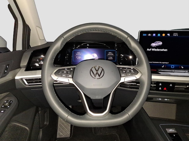 Volkswagen Golf 1.5 TSI Variant