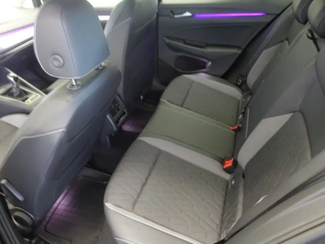 Volkswagen Golf ACT Life