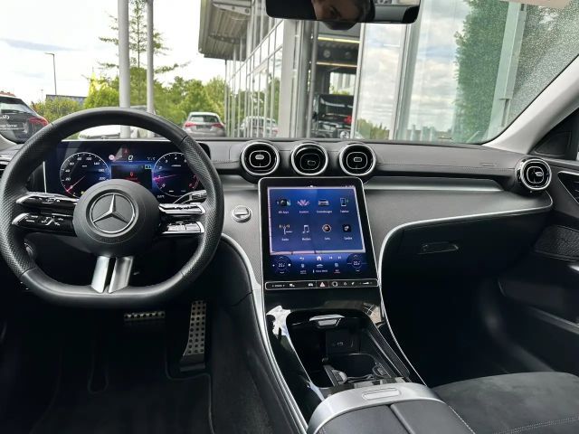 Mercedes-Benz C 300 AMG Line Sedan