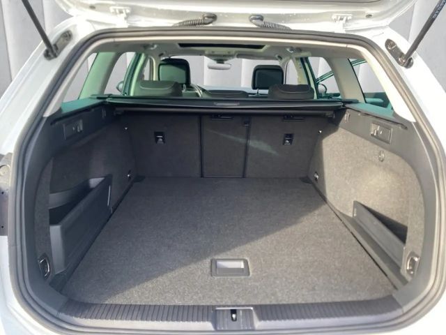 Volkswagen Passat DSG R-Line Variant