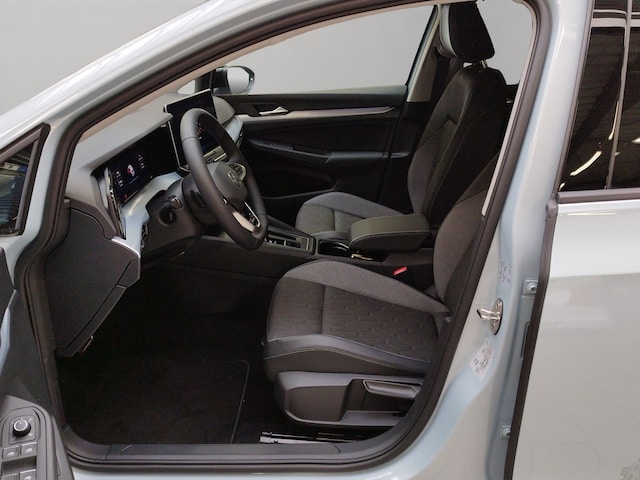 Volkswagen Golf DSG Life eHybrid