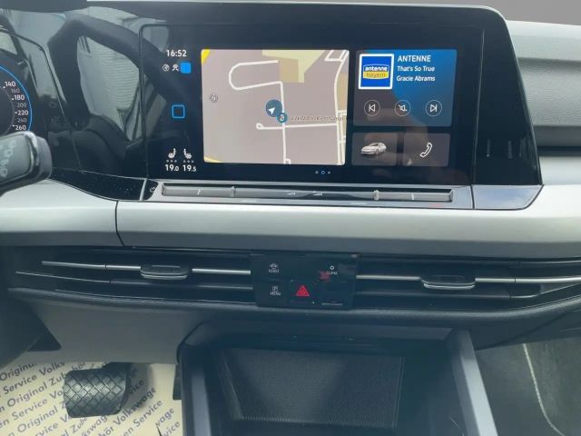 Volkswagen Golf DSG Life