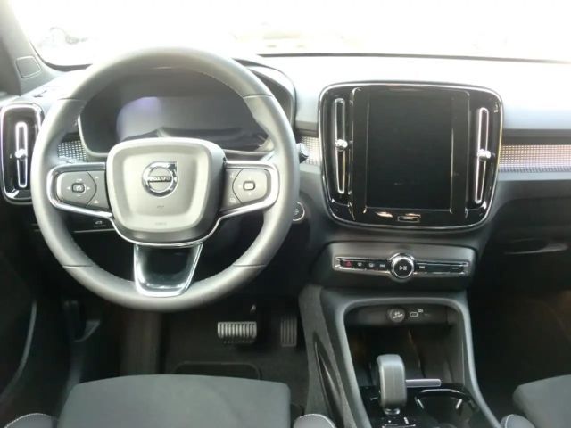 Volvo XC40 Dark Plus