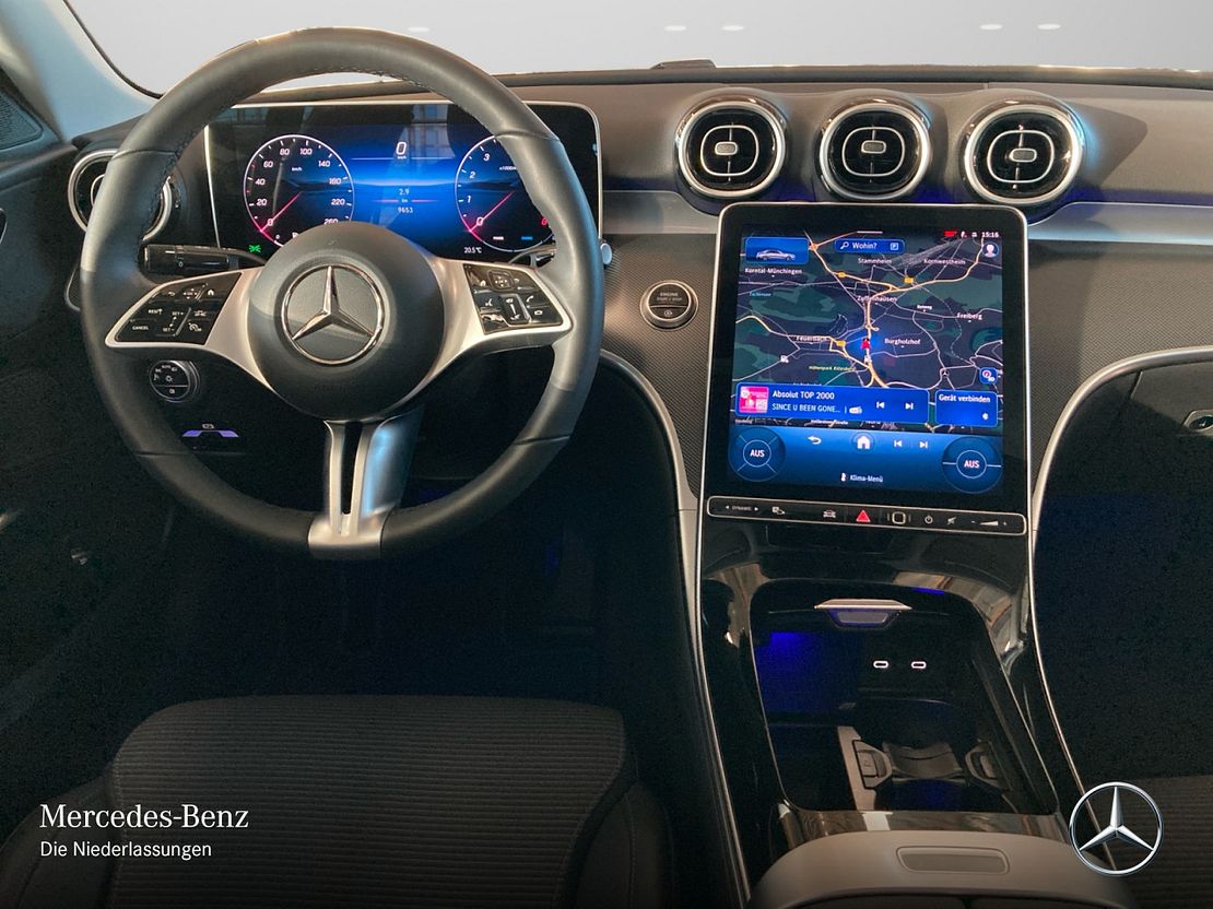 Mercedes-Benz C 180 AVANTGARDE Sedan