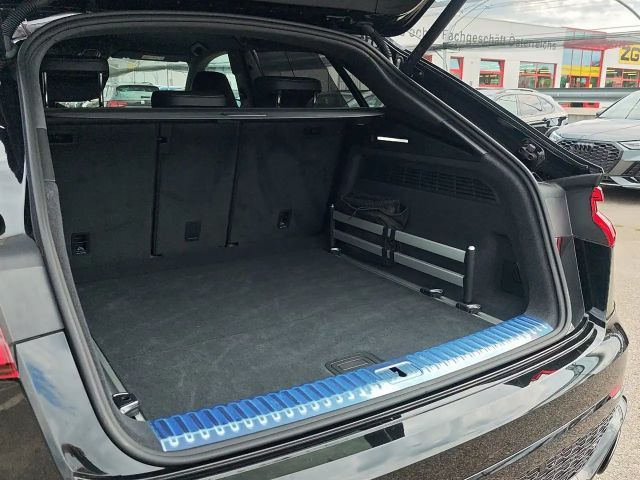 Audi RS Q8 Audi RS Q8