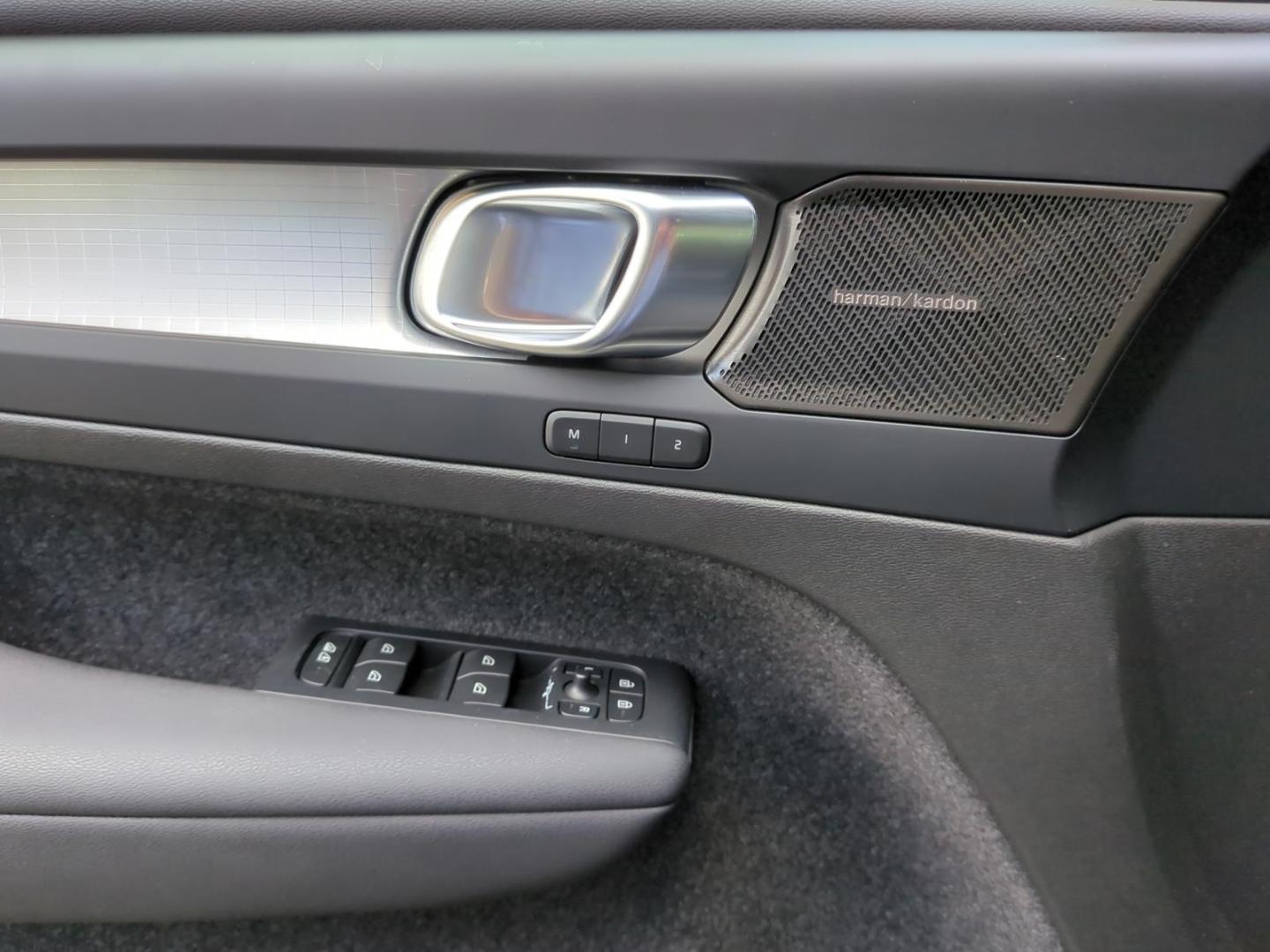 Volvo XC40 Dark Plus